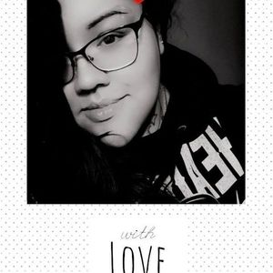 Meet your Posher, Candice